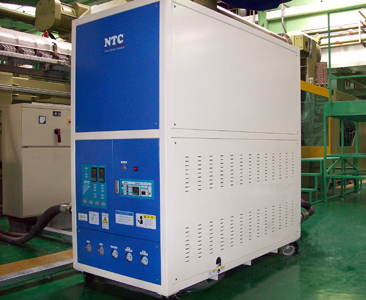 美女被吸乳羞羞白丝69xx