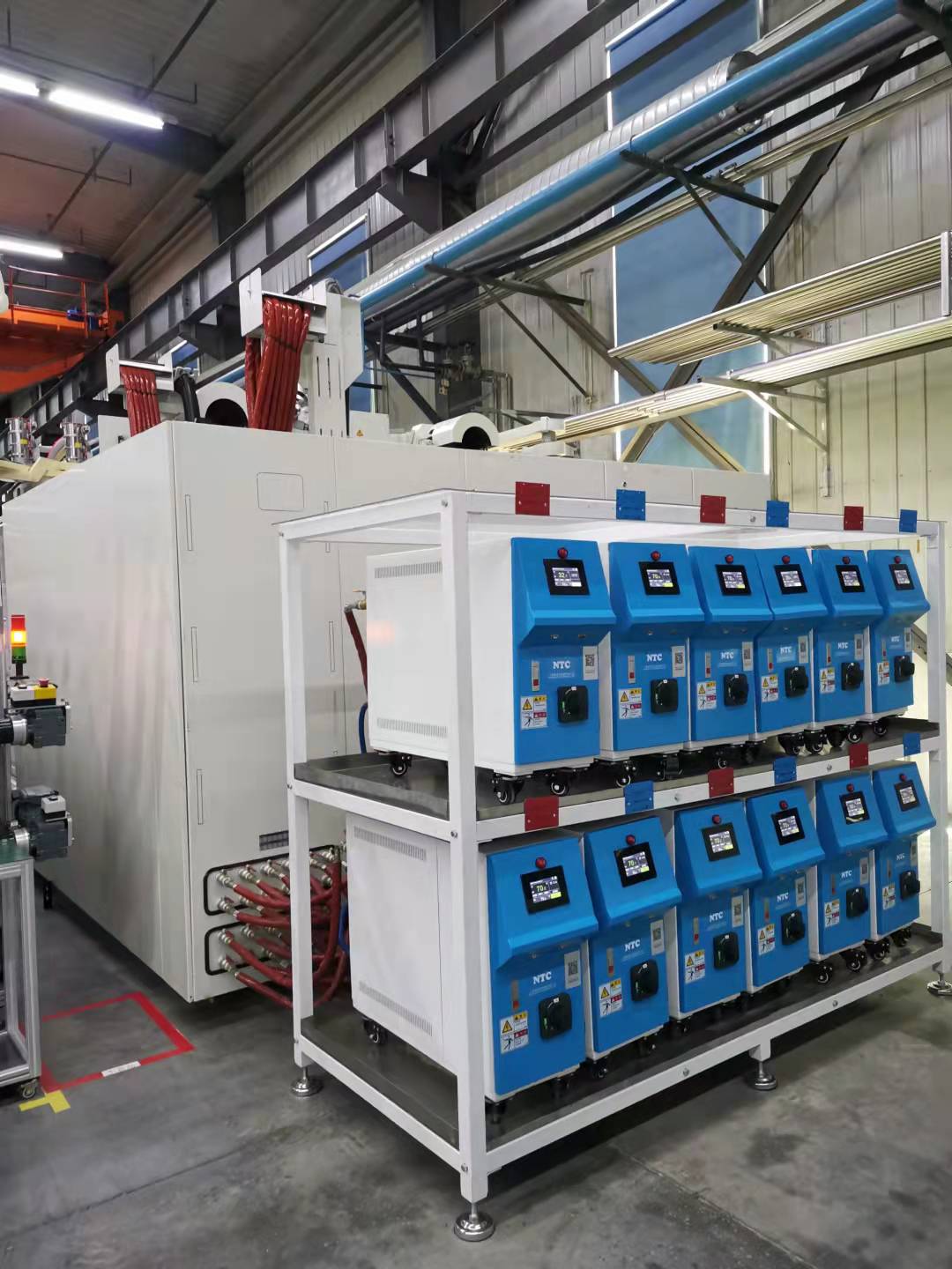 美女被吸乳羞羞白丝69xx